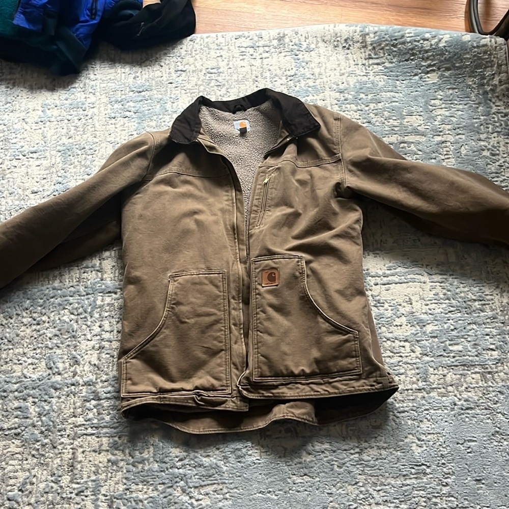 Sherpa-Lined Carhartt Sandstone Ridge Coat